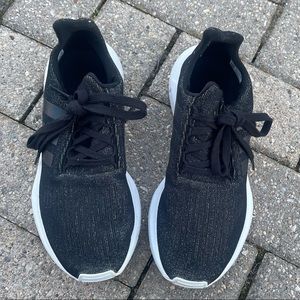 Adidas womens sneakers size 7.5